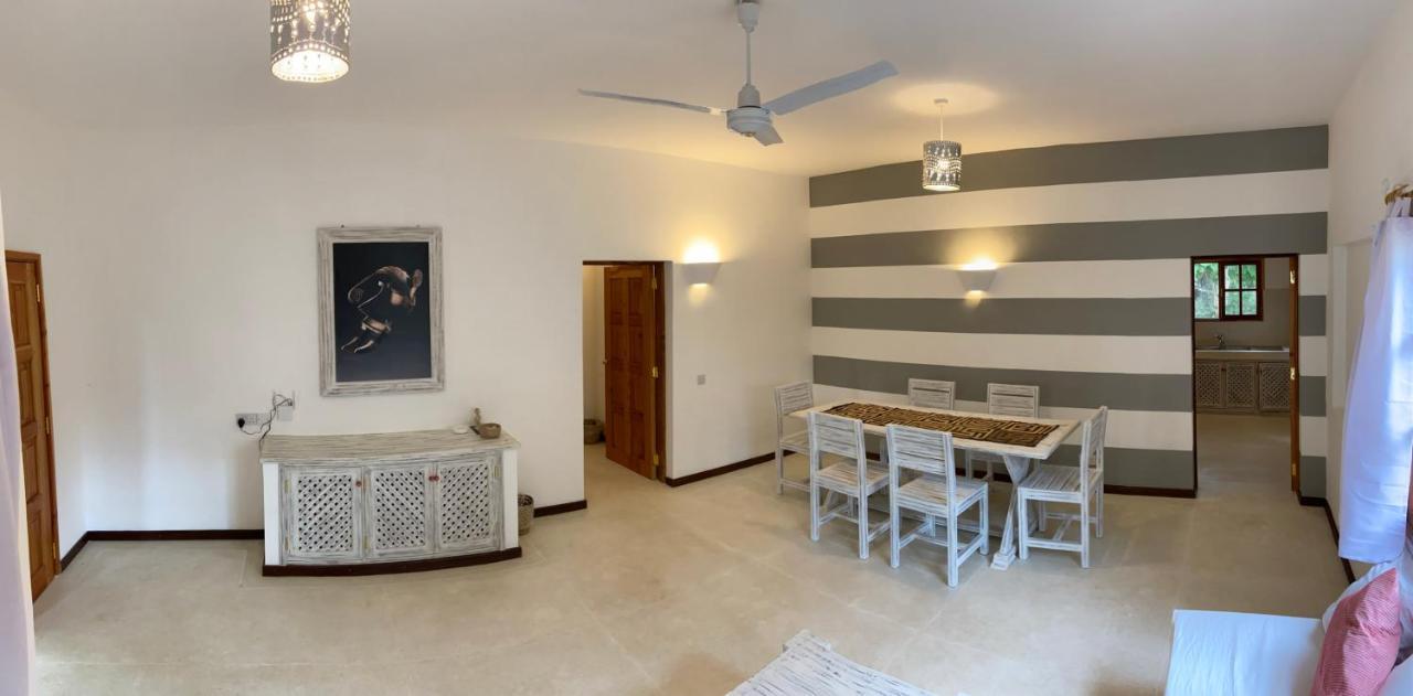 Gecko Resort Watamu Buitenkant foto